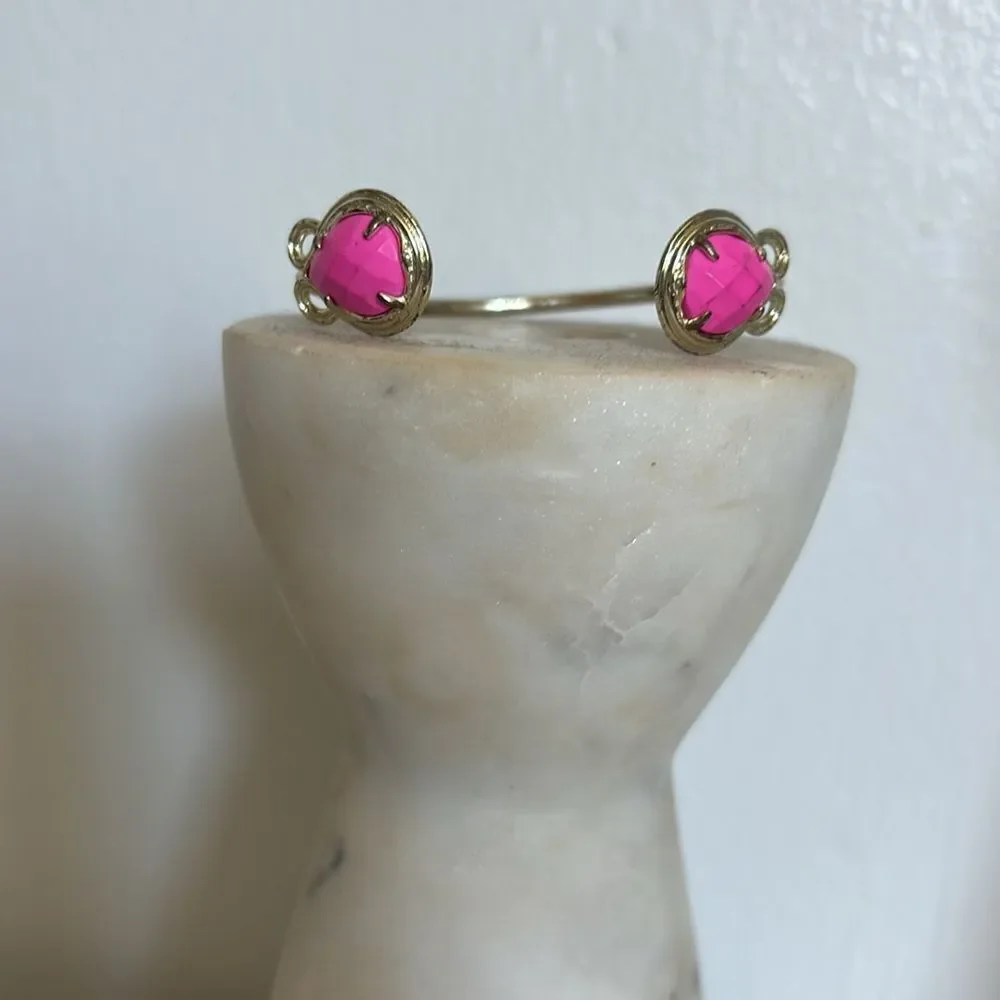 Kendra Scott Andy Barbiecore Magenta Pink and Gold Pinch Bracelet
